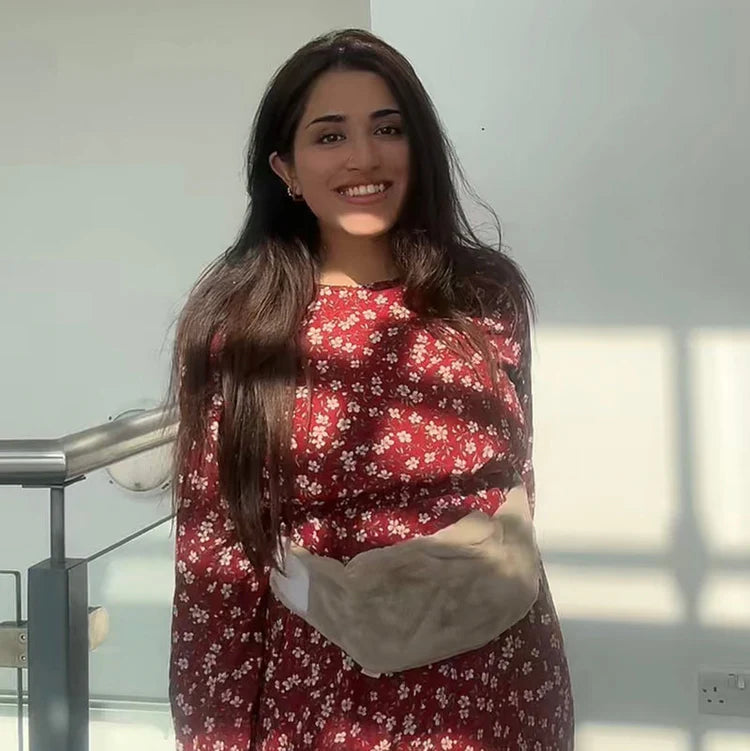 Vensonic™ Wearable Hot Water Bottle set (Free Gift: Cover + Travel Pouch)